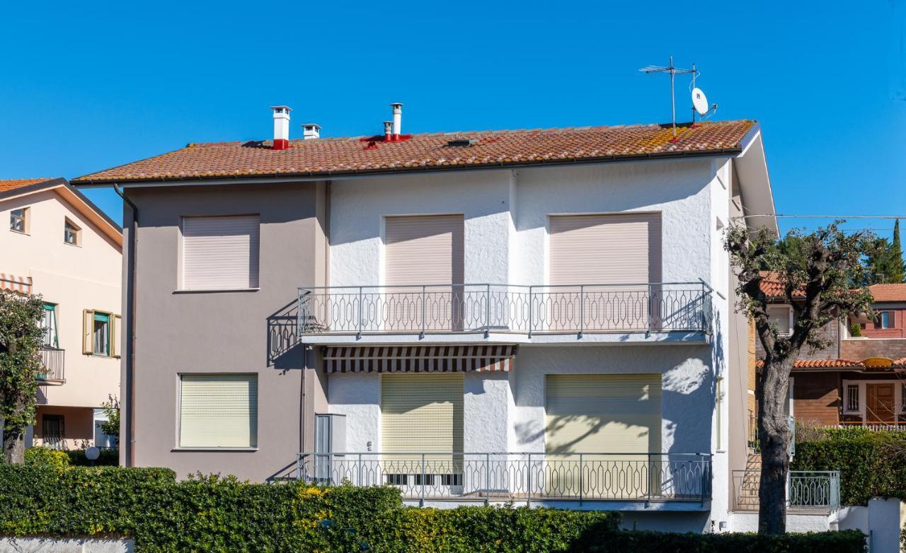 A Casa Di Maria Sirolo Villa Exterior photo